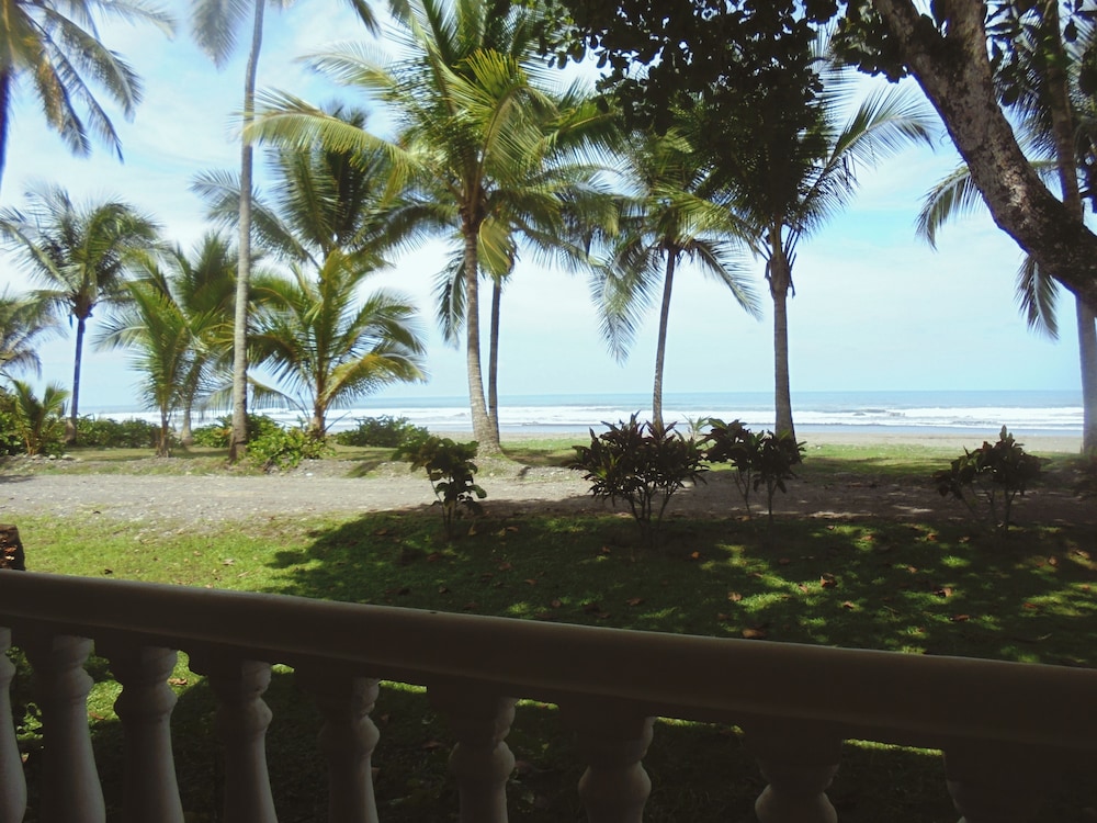 PLAYA ESTERILLOS ESTE thumbnail