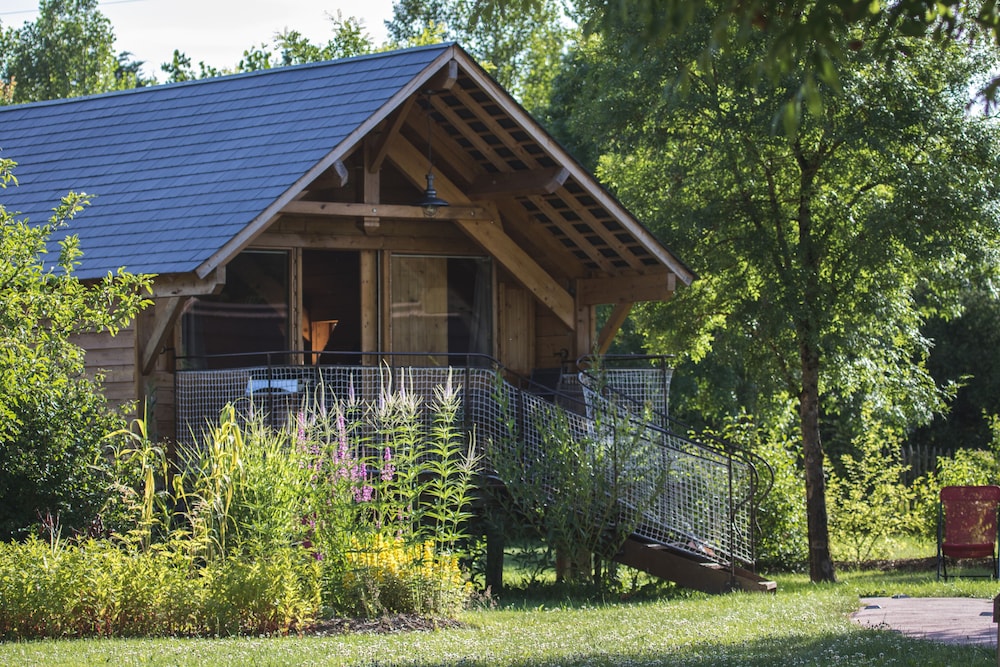 Les Montils thumbnail