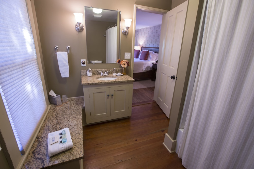 Flint Hill thumbnail