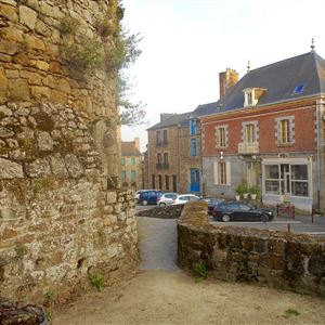 Dinan thumbnail