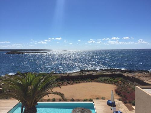 Cala Mondrago thumbnail