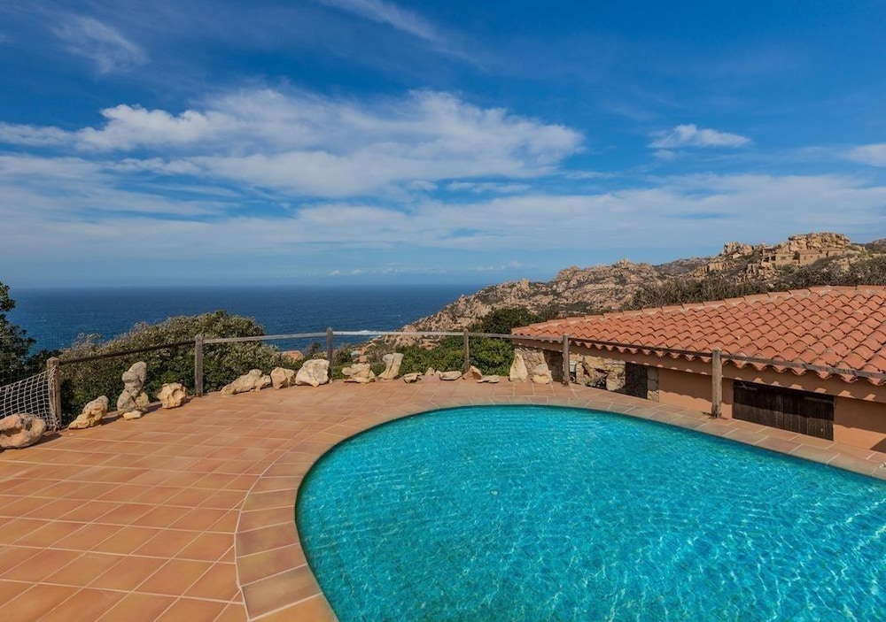 Trinita' D'agultu thumbnail