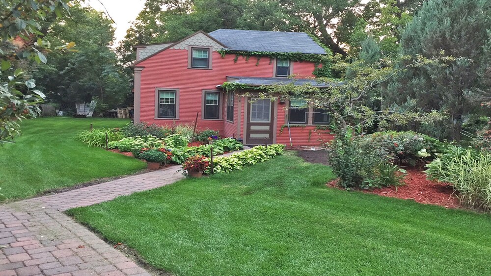 Arden Hills thumbnail