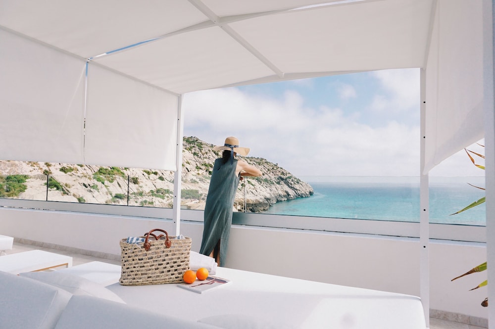 Cala San Vicente thumbnail