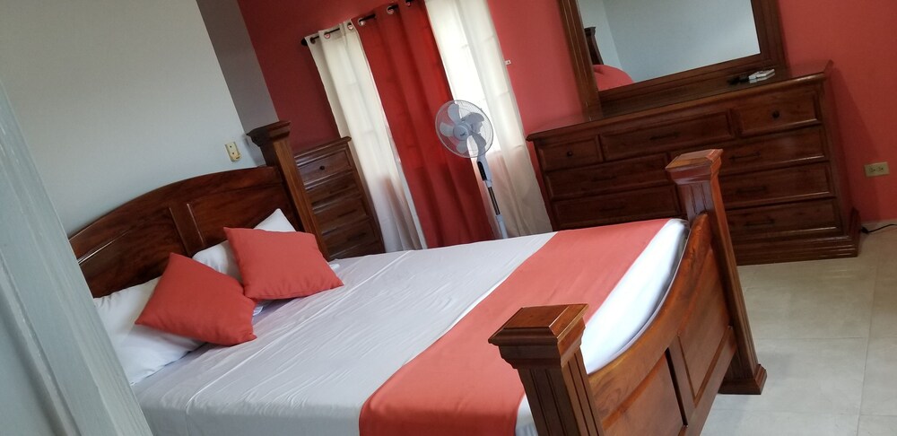 Discovery Bay thumbnail