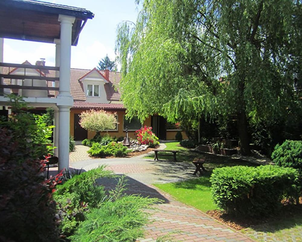 Ozarów Mazowiecki thumbnail