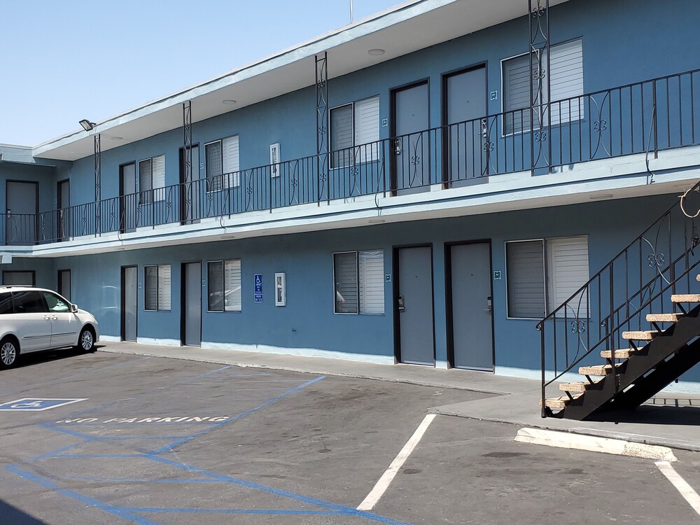 Sherman Oaks thumbnail