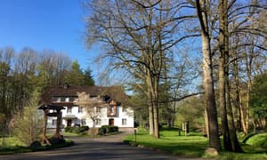 thumbnail: Front of property