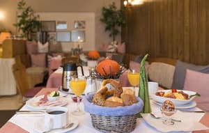 thumbnail: Breakfast meal