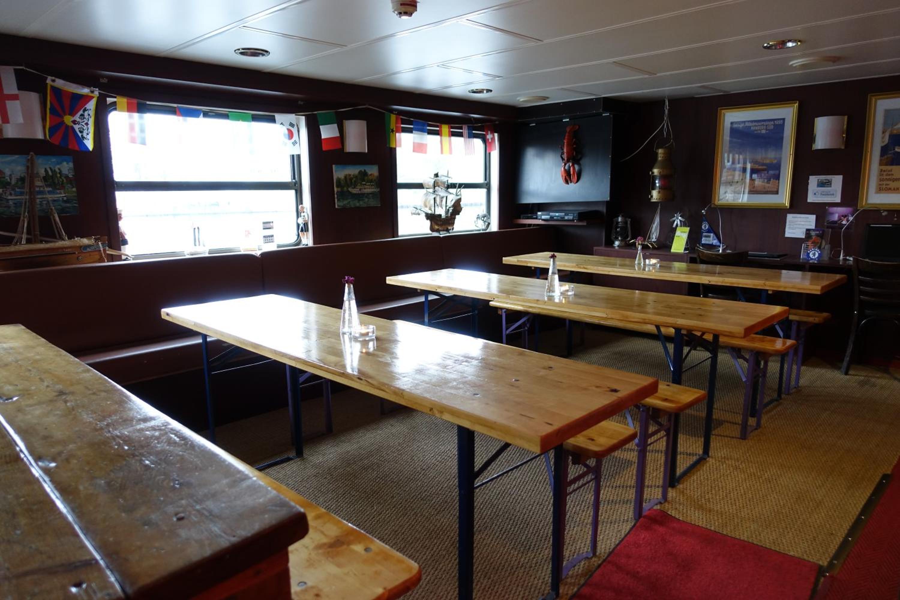 Restaurant-cafeteria