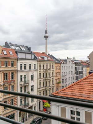 thumbnail: Balcony view