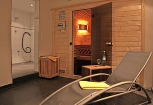 thumbnail: Sauna