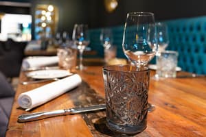 thumbnail: Restaurant