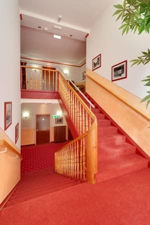 thumbnail: Staircase