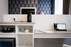 thumbnail: Interior