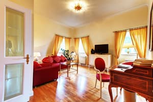 thumbnail: Living room