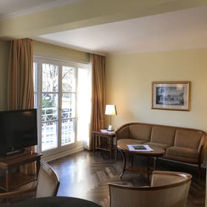 thumbnail: Living area