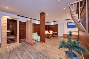 thumbnail: Sauna