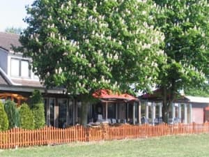 thumbnail: Exterior