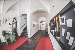 thumbnail: Reception