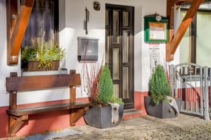 thumbnail: Property entrance