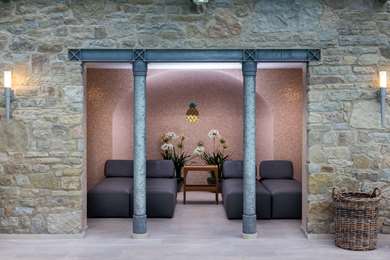On-Site,Property Amenity,Spa