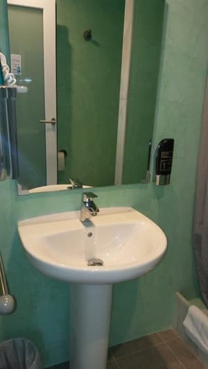 thumbnail: Bathroom