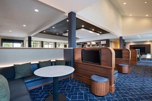 thumbnail: Lobby sitting area
