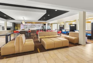 thumbnail: Lobby sitting area