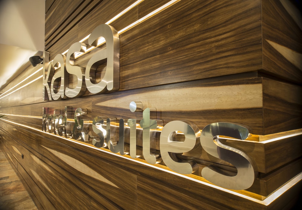 Check-in/check-out kiosk