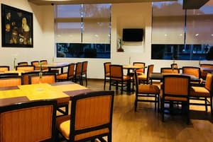 thumbnail: Dining