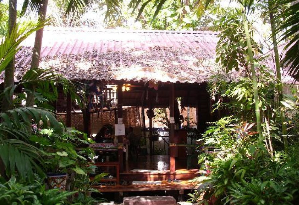 Food court