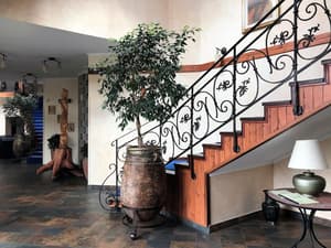 thumbnail: Staircase