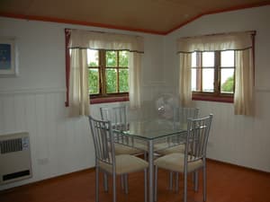 thumbnail: In-room dining