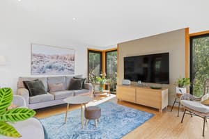 thumbnail: Living area