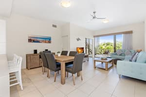 thumbnail: In-room dining