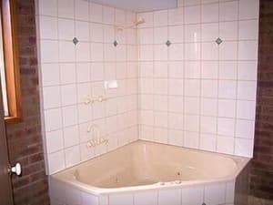 thumbnail: Indoor spa tub