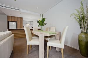 thumbnail: In-room dining