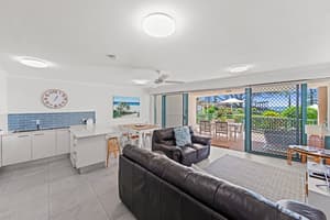 thumbnail: Living area