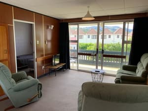 thumbnail: Living room