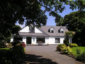 thumbnail: Exterior