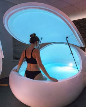 thumbnail: Indoor spa tub