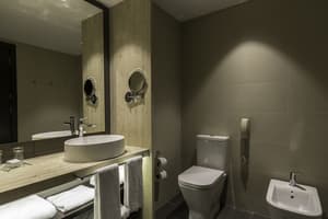 thumbnail: Bathroom
