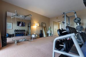 thumbnail: Gym