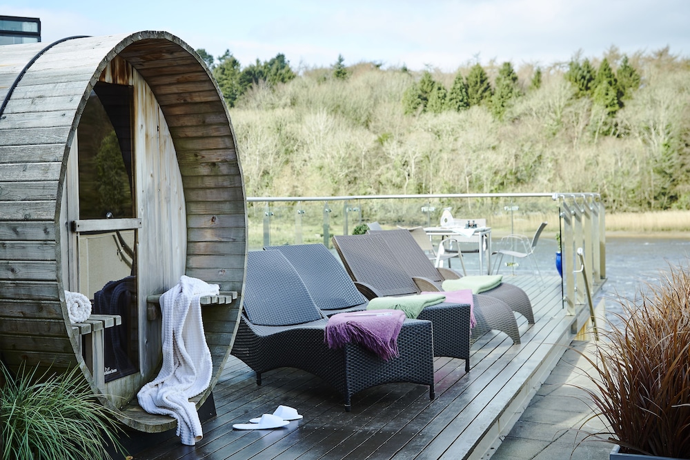 Sundeck