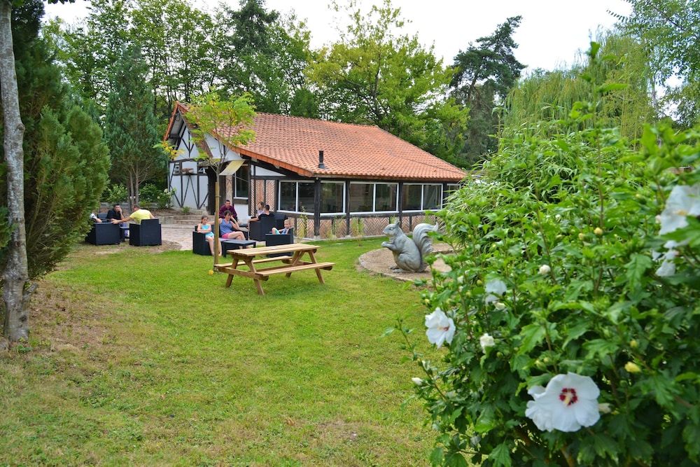 BBQ/picnic area