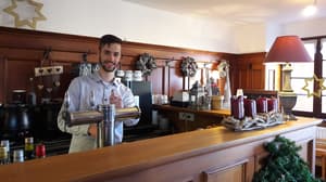 thumbnail: Bar (on property)