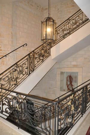thumbnail: Interior