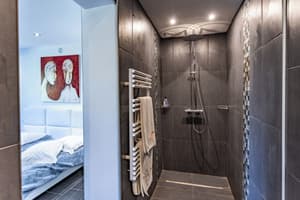 thumbnail: Bathroom shower