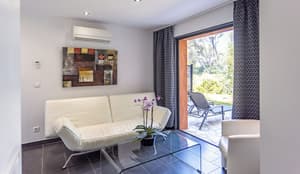 thumbnail: Living area
